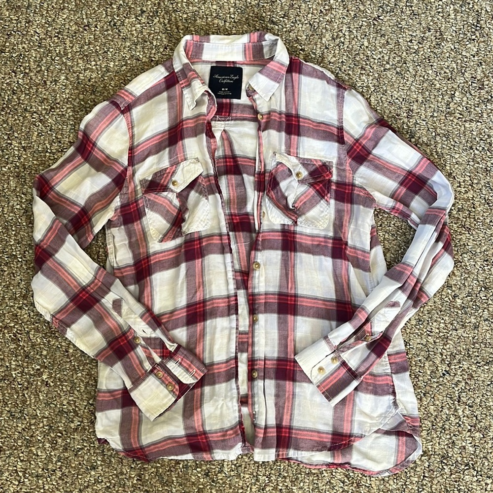 Women’s Plaid American Eagle Outfitters Button Down Size M
